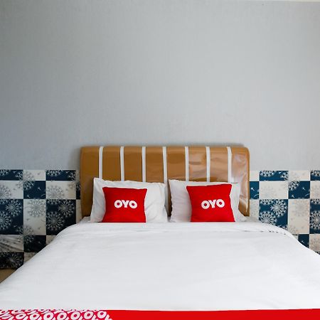 Oyo 2582 Apartemen Serpong Green View Tangerang Eksteriør billede
