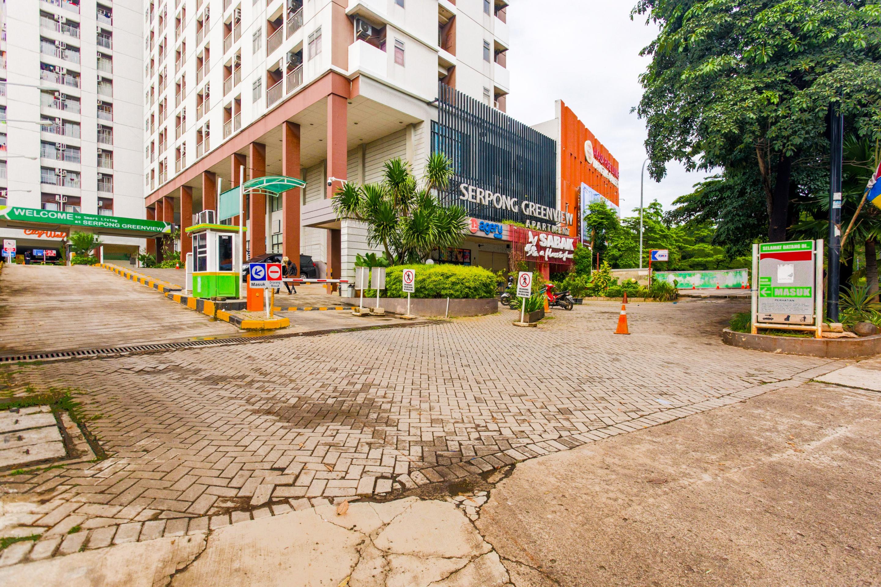 Oyo 2582 Apartemen Serpong Green View Tangerang Eksteriør billede